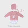 Conjunto punto tela con capota CONEJITOS rosa empolvado